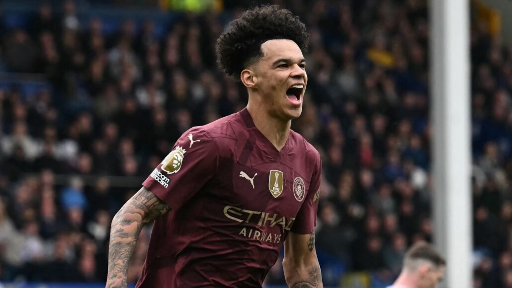 Lyon busca a Kalvin Phillips y Nico O’Reilly tras acuerdo con Man City