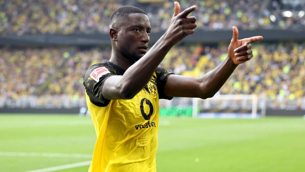 Serhou Guirassy recibe elogios tras su actuación en la victoria del Dortmund