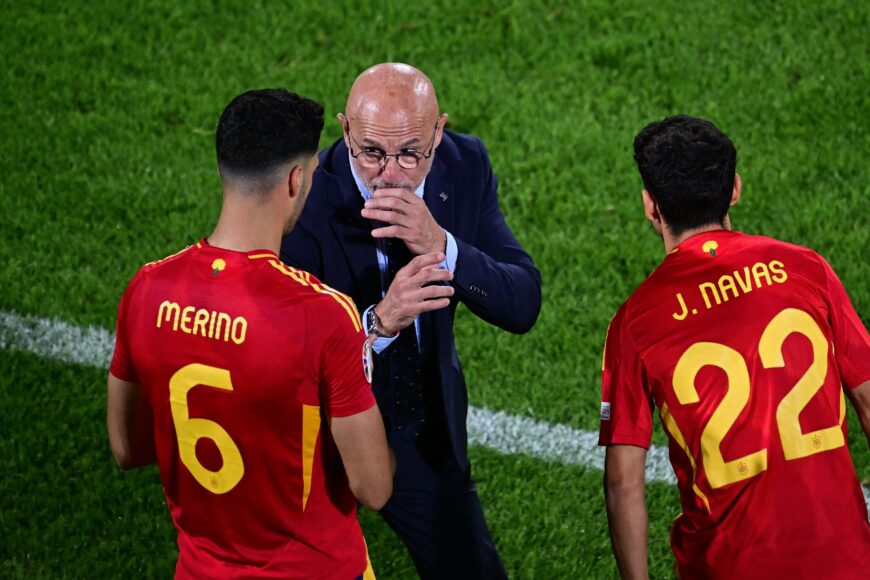 Mikel Merino: ¿A la altura de Rodri y Pedri? Gran elogio de Luis de la Fuente