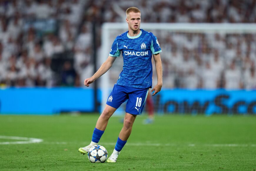 Advertencia: un mediocampista critica unirse a Chelsea o Manchester United