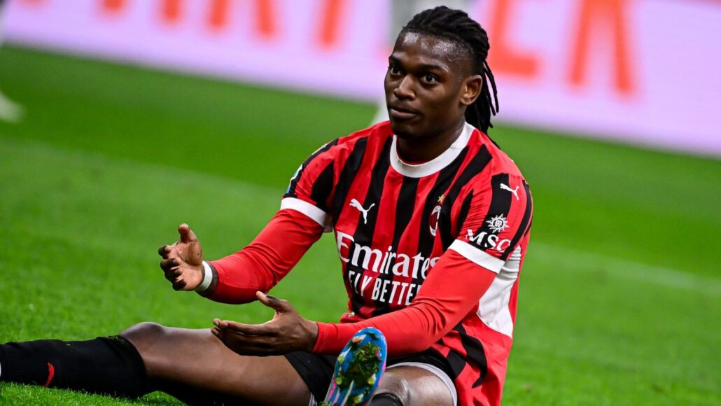 Rafael Leao: Ibrahimovic defiende al estelar del AC Milan tras críticas