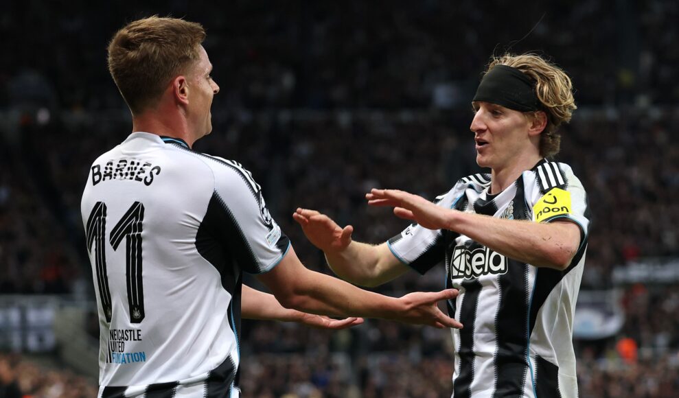 Mourinho lanza dardos a aficionados de Newcastle tras derrota de Benfica
