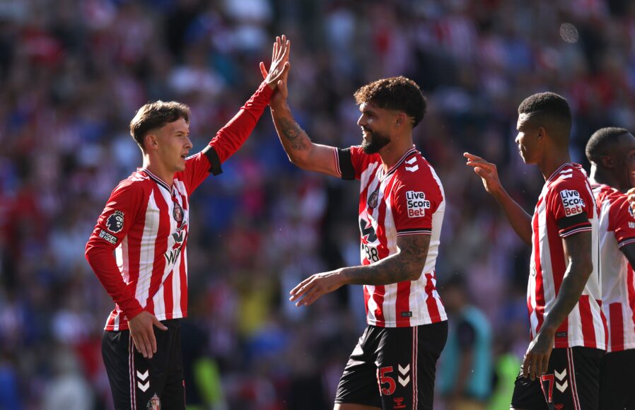 Sunderland lidera el camino y muestra a Man Utd cómo dirigir un club de fútbol