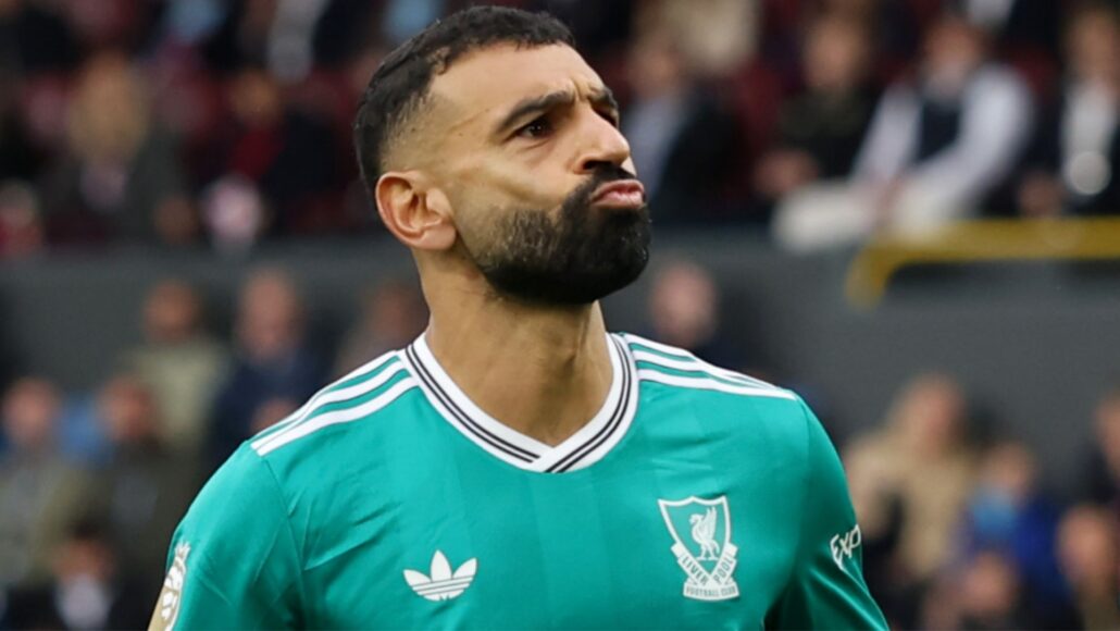 Carragher compara a Salah con Ronaldo mientras busca marcar ante el Man Utd