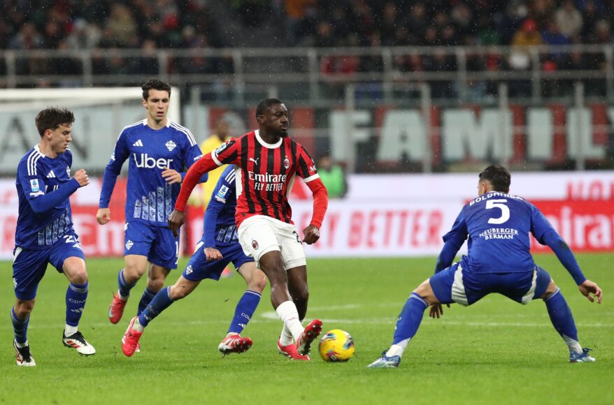 Decisión controvertida: Acuerdo de Serie A para el partido AC Milan vs Como en Australia