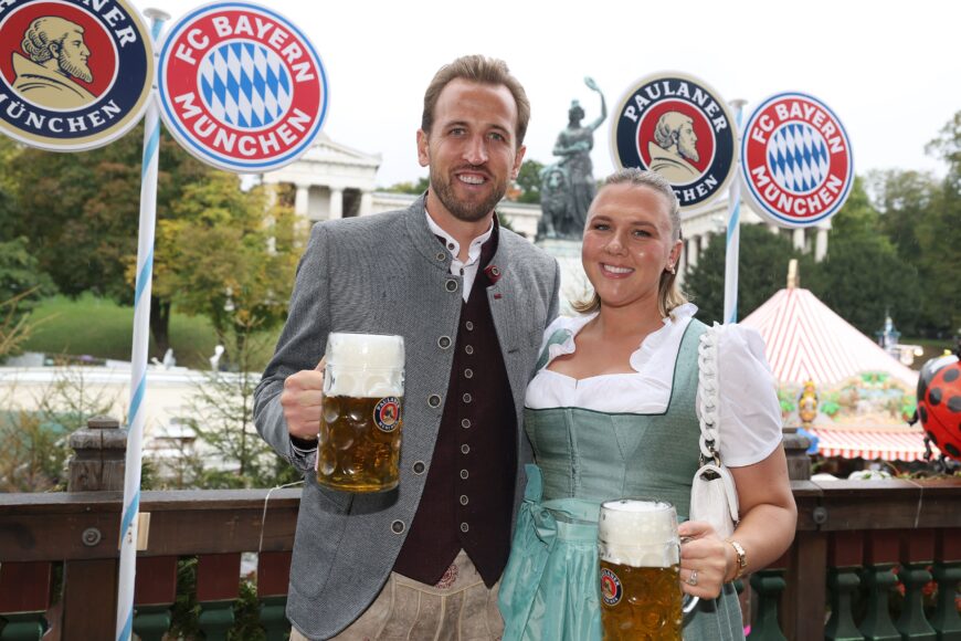 Harry Kane celebra con cerveza en Oktoberfest tras gol contra Frankfurt