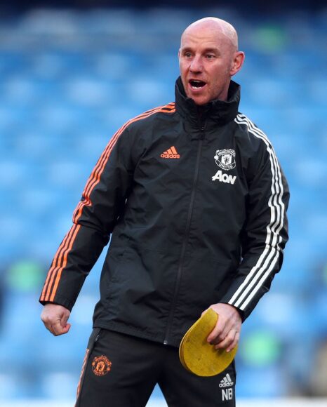 Leyenda del Man Utd Nicky Butt demandado por motociclista tras accidente grave