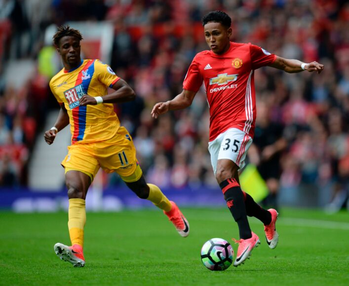 Ex estrella del Man Utd utiliza ChatGPT para negociar contrato con nuevo club