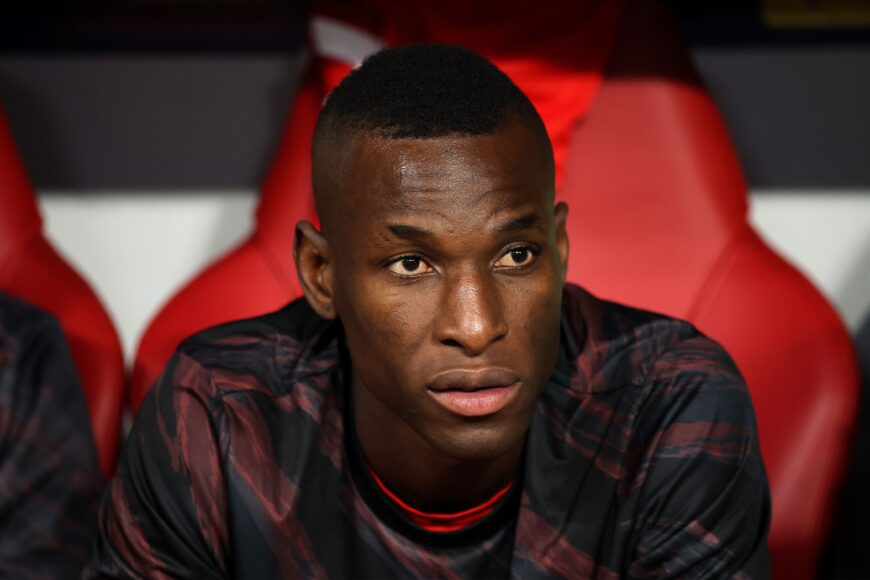 Nicolas Jackson se siente desplazado entre Kane y Olise, advierte ícono del Bayern