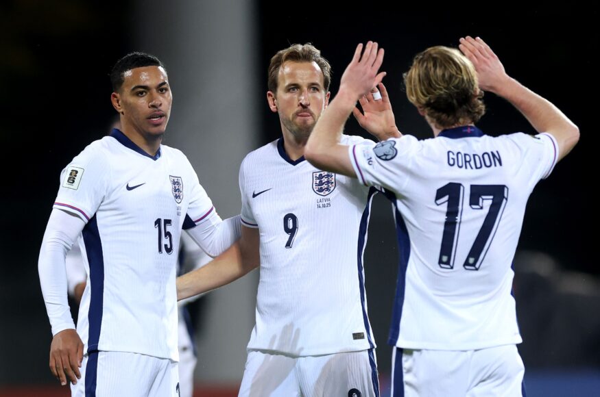 Harry Kane rompe otro récord con doblete en la victoria de Inglaterra sobre Letonia