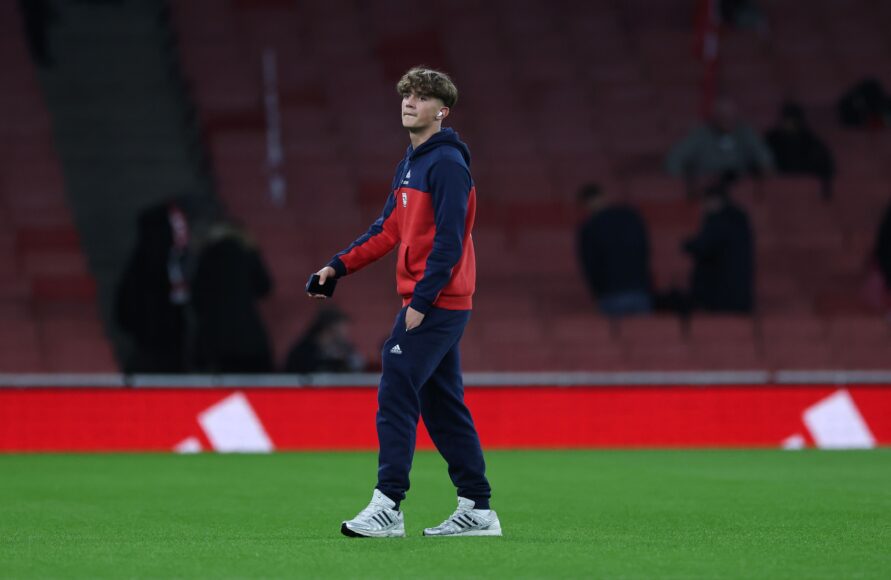 Max Dowman hace historia con Arsenal al debutar en la Copa Carabao a los 15 años