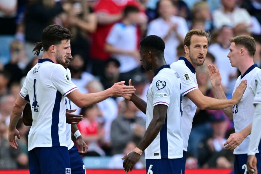 UEFA podría adoptar formato tipo Champions League para revitalizar eliminatorias
