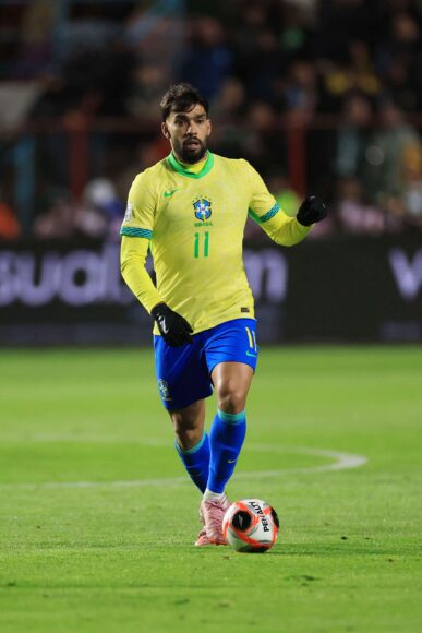 Lucas Paquetá, mediocampista del West Ham, recibe sanción por apuestas