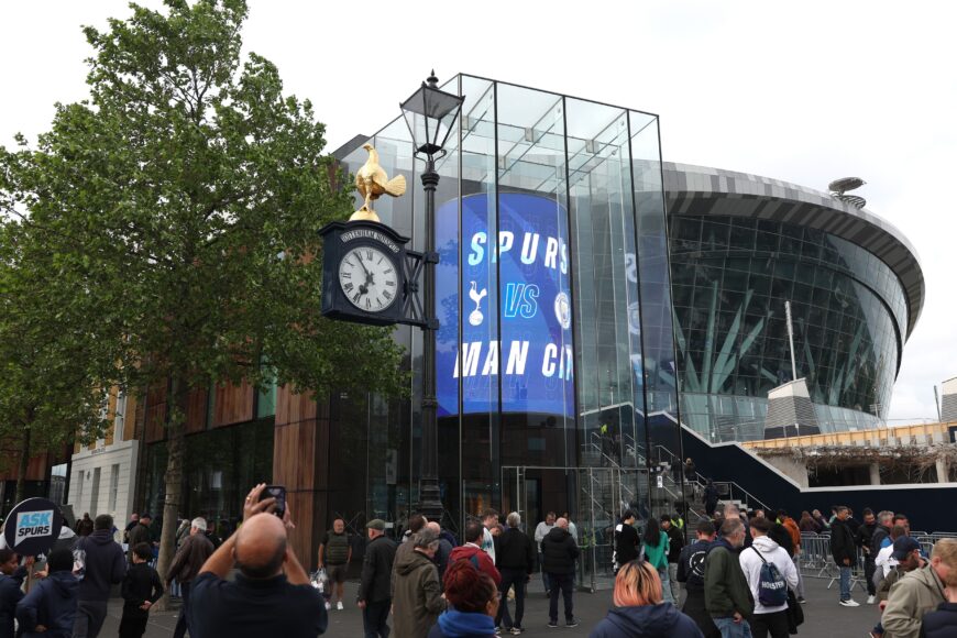 Fans de Spurs descontentos por hotel de 29 pisos junto al estadio en Tottenham