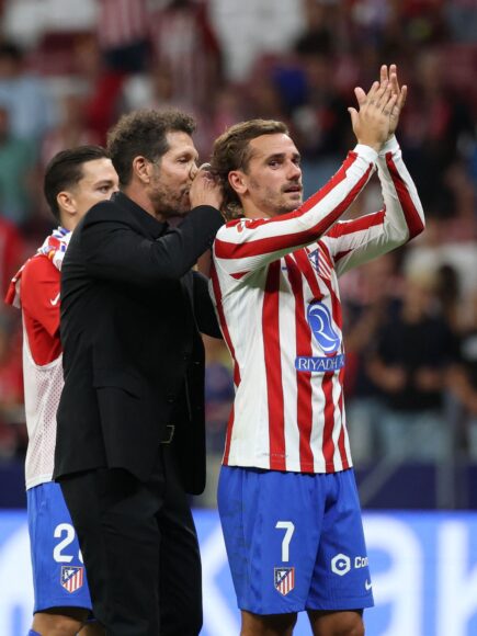 Antoine Griezmann marca 200 goles con Atlético y Simeone elogia su talento