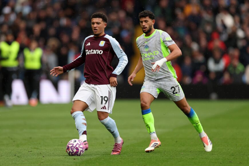 Jadon Sancho debe mejorar su actitud tras doble sustitución en Aston Villa