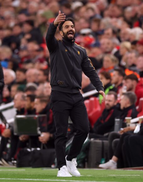 Ruben Amorim despega mientras Liverpool lucha por mantener su título y Man Utd avanza