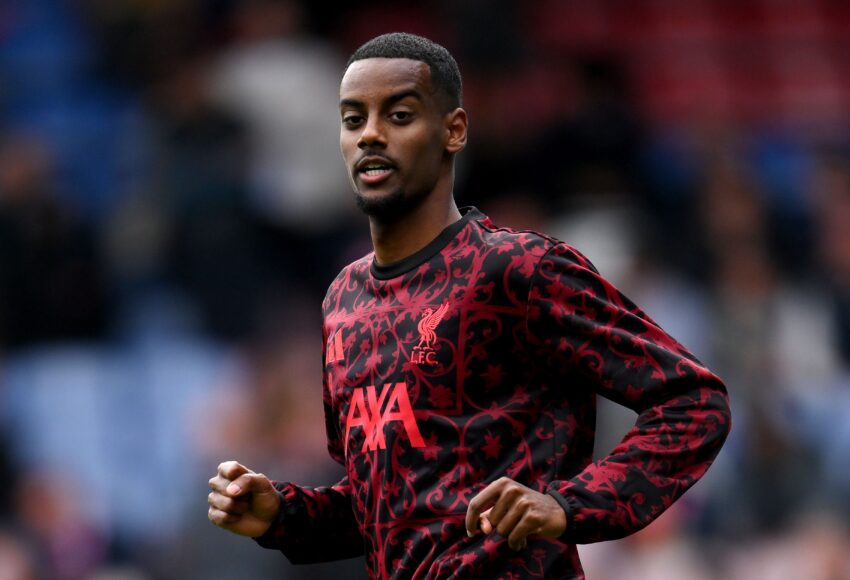 Alexander Isak evita hablar de su tensa relación con Eddie Howe tras su fichaje