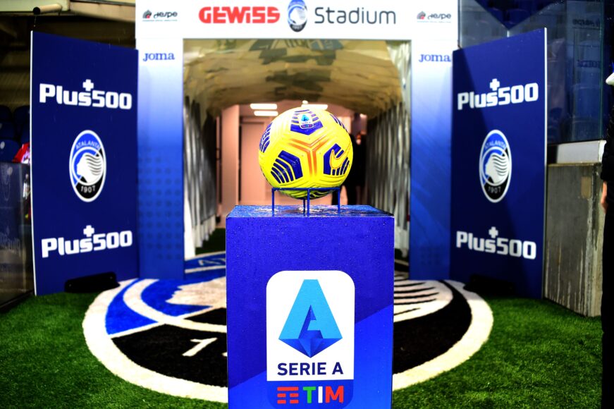 Como el choque controvertido de AC Milan en Australia afecta la supervivencia de la Serie A