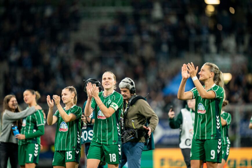 Estrella del Werder Bremen se disculpa por emoticono tras victoria en derby