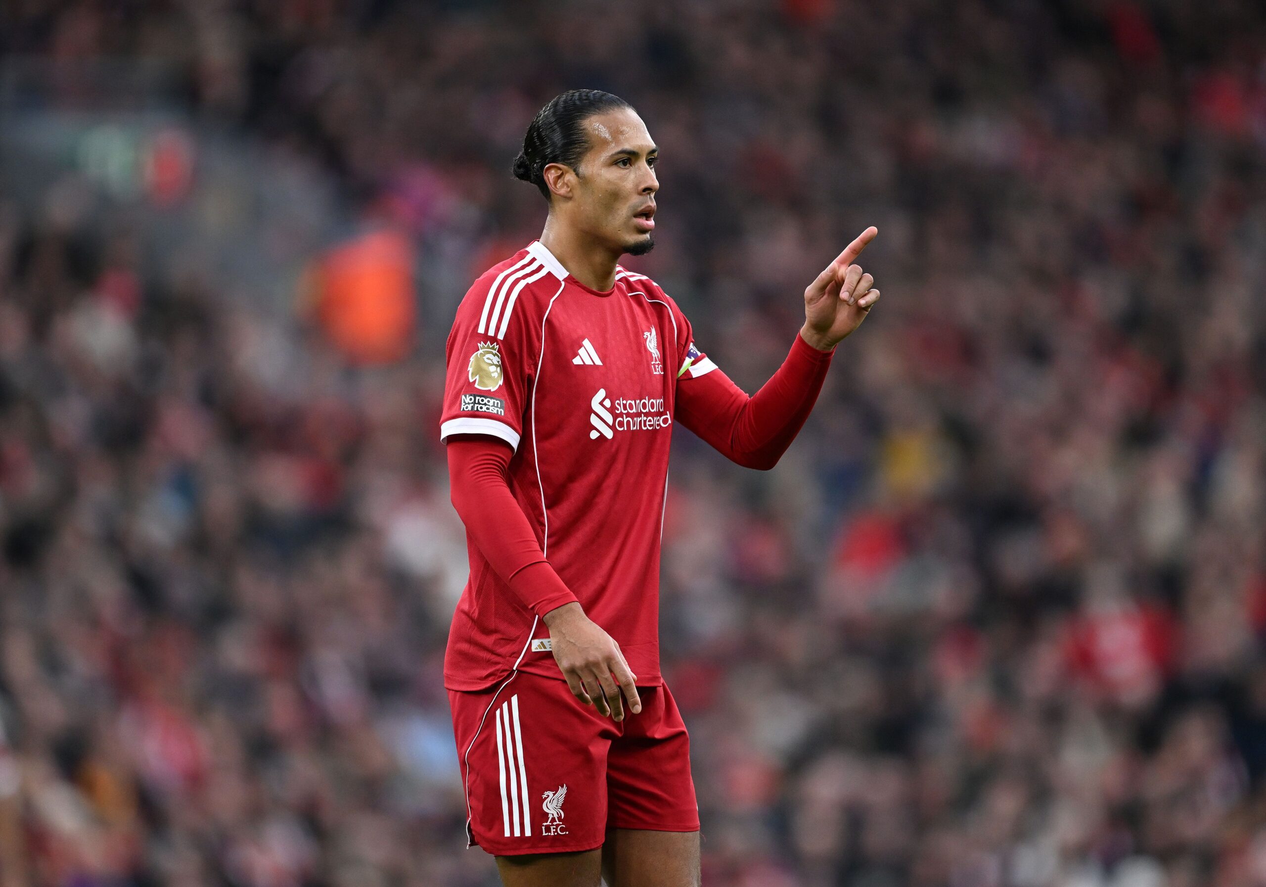 Virgil van Dijk expresa su enojo: el equipo decepciona al entrenador y a sí mismos