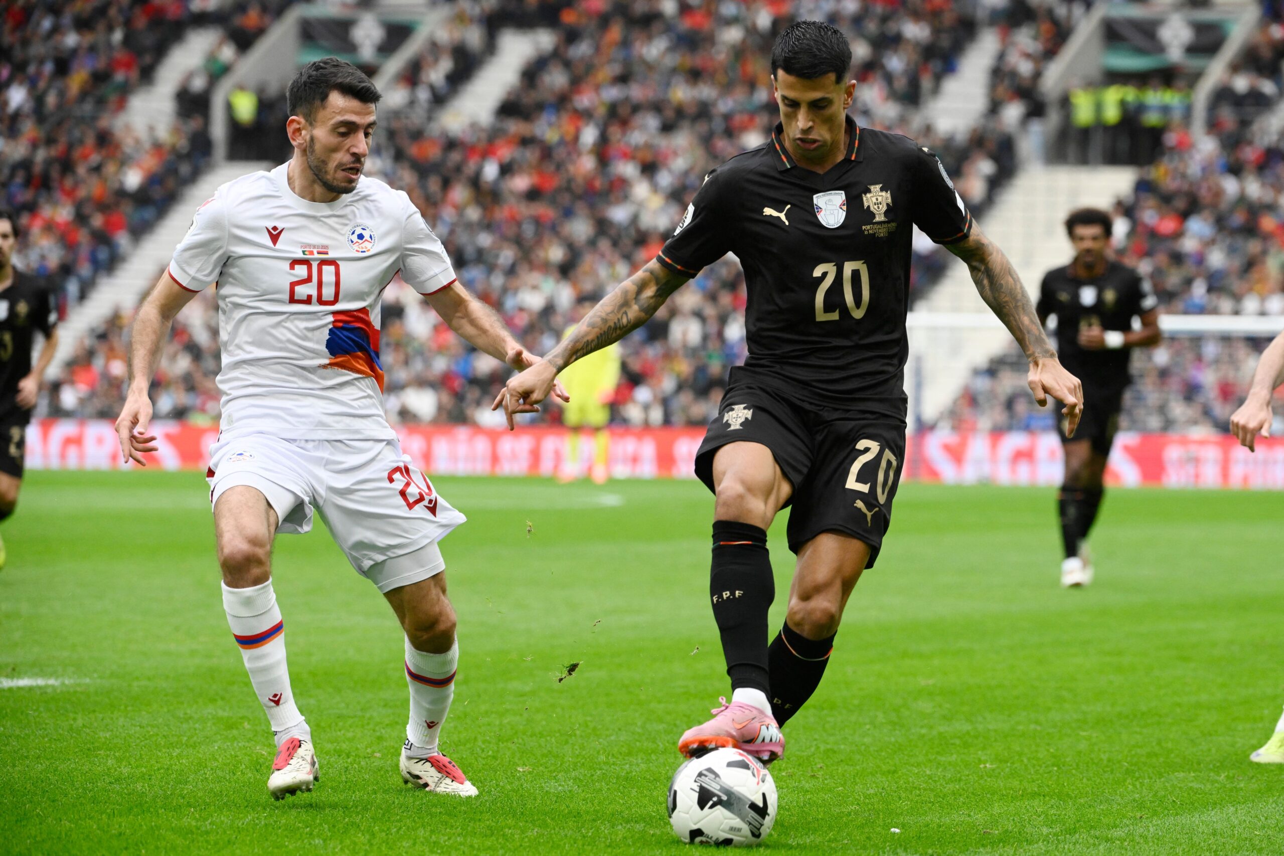Portugal arrasa a Armenia: Fernandes y Neves brillan en ruta hacia el Mundial