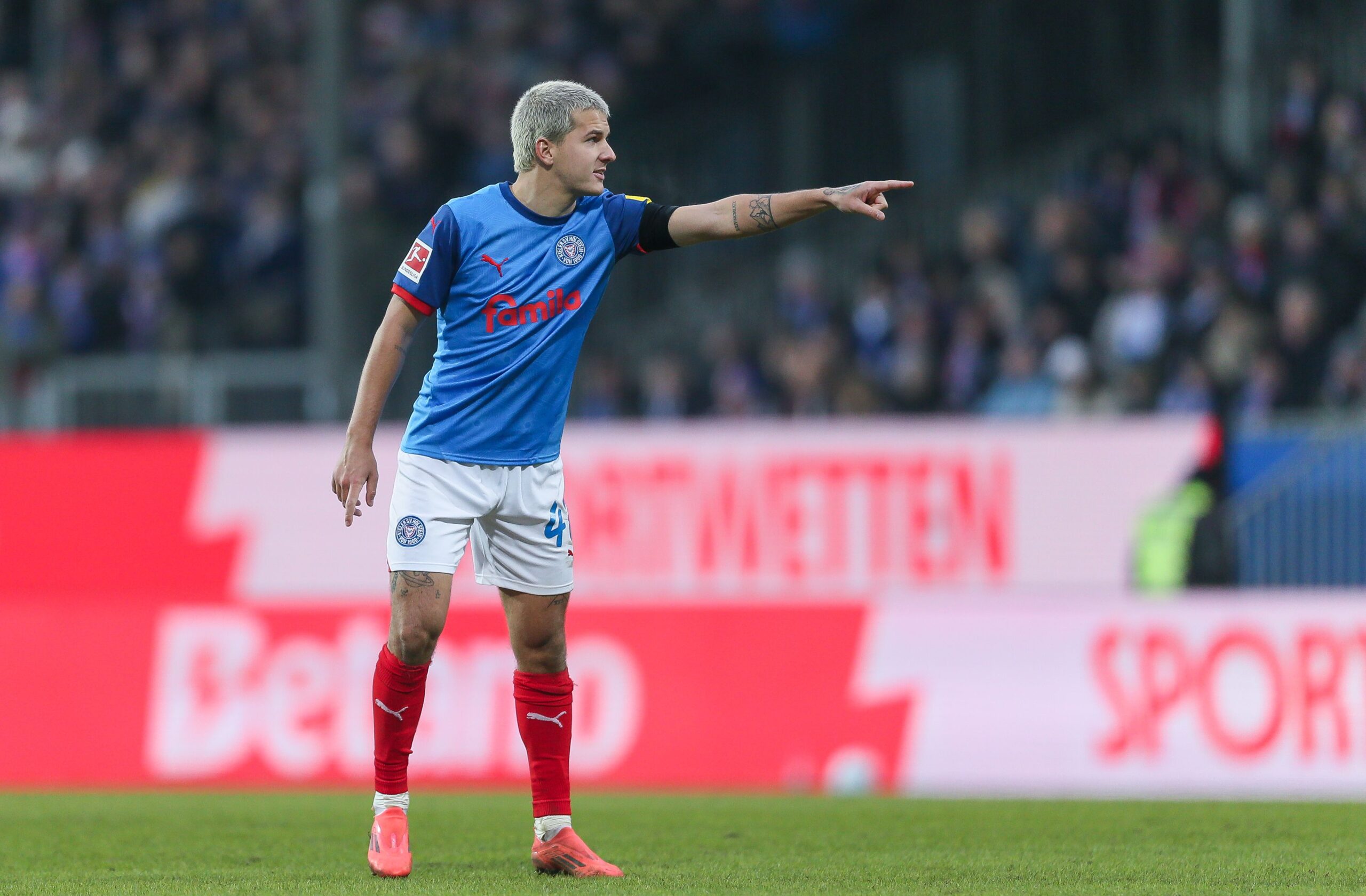 John Tolkin: Estabilidad en Holstein Kiel y su sueño de la Copa Mundial USMNT