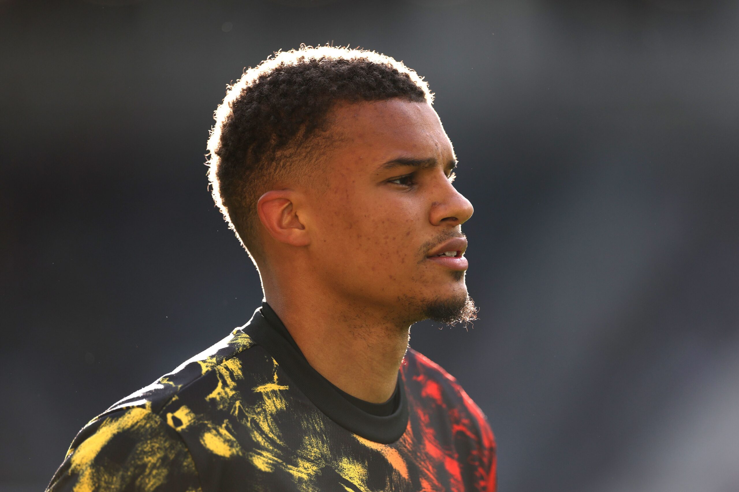 Chelsea aconsejado a fichar estrella de Newcastle en enero para mejorar defensa