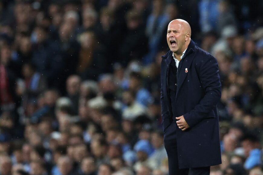 Arne Slot critica la decisión sobre el gol anulado de Van Dijk ante Man City