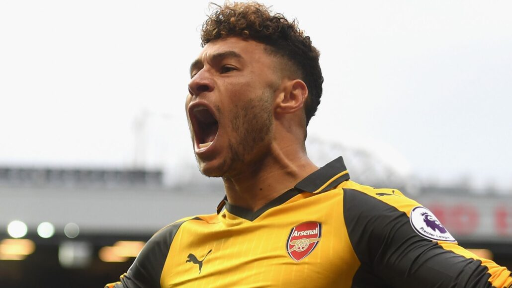 Alex Oxlade-Chamberlain habla sobre ofertas y su futuro en Arsenal