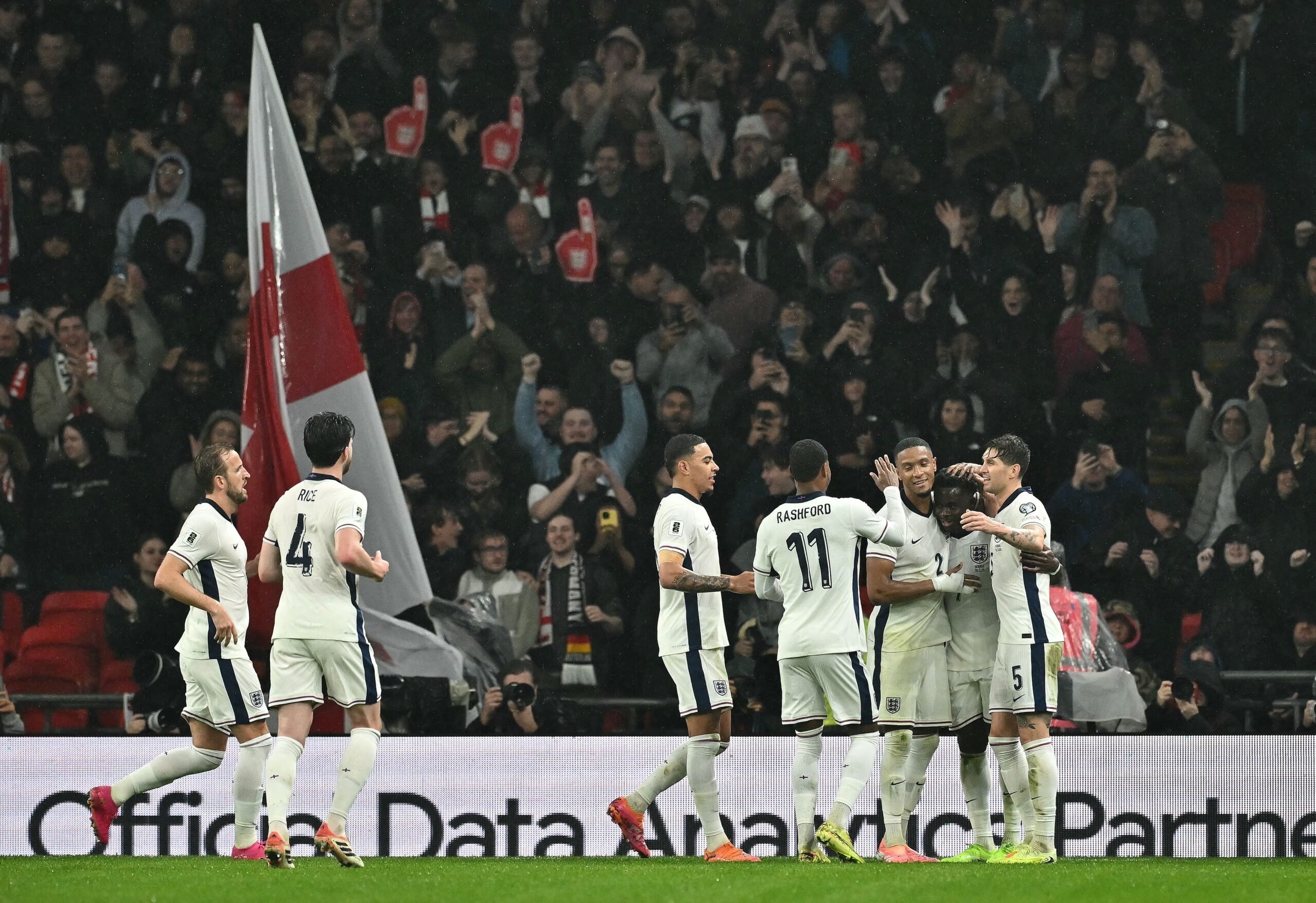 Inglaterra se convierte en ‘FC de Jugadas Aéreas’ con el ‘playbook’ de Kane