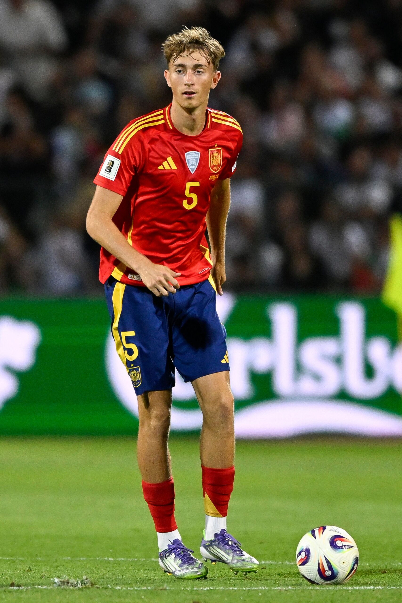 Dean Huijsen se pierde el clasificatorio del Mundial contra Georgia por lesión
