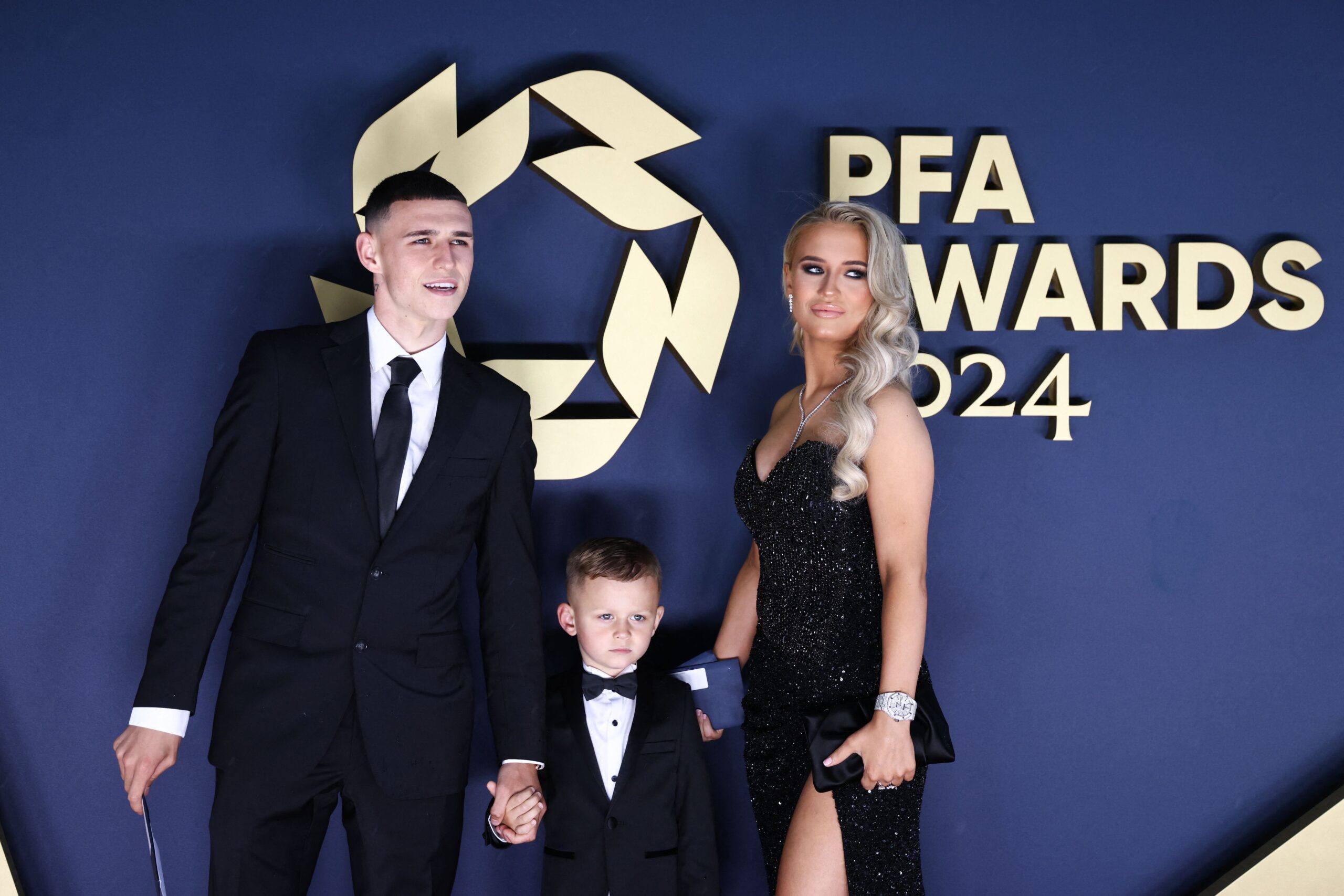 Planes de boda de Phil Foden: el futuro esposo compra anillo para Rebecca Cooke