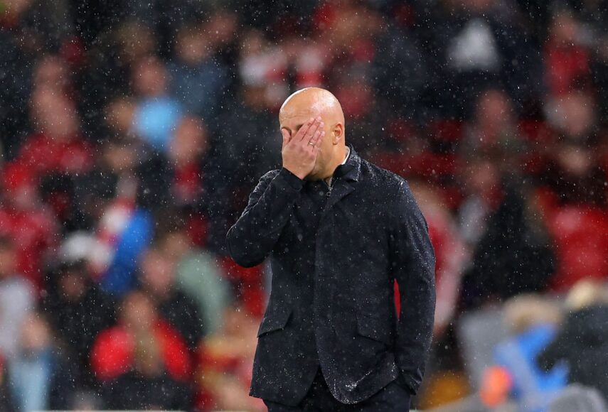 El entrenador del Liverpool Arne Slot responde a rumores de despido tras malos resultados