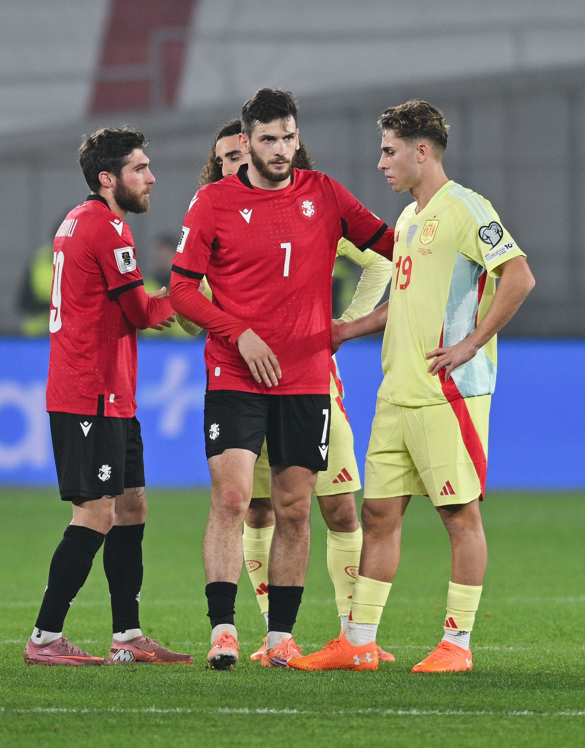 Estrellas como Osimhen y Kvaratskhelia que no irán al Mundial 2026