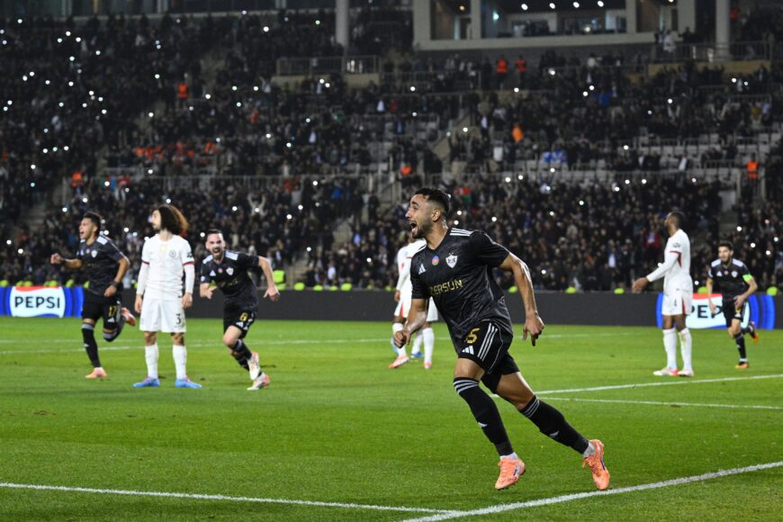 Jugadores del Chelsea criticados por entrenador de Qarabag por falta de atención