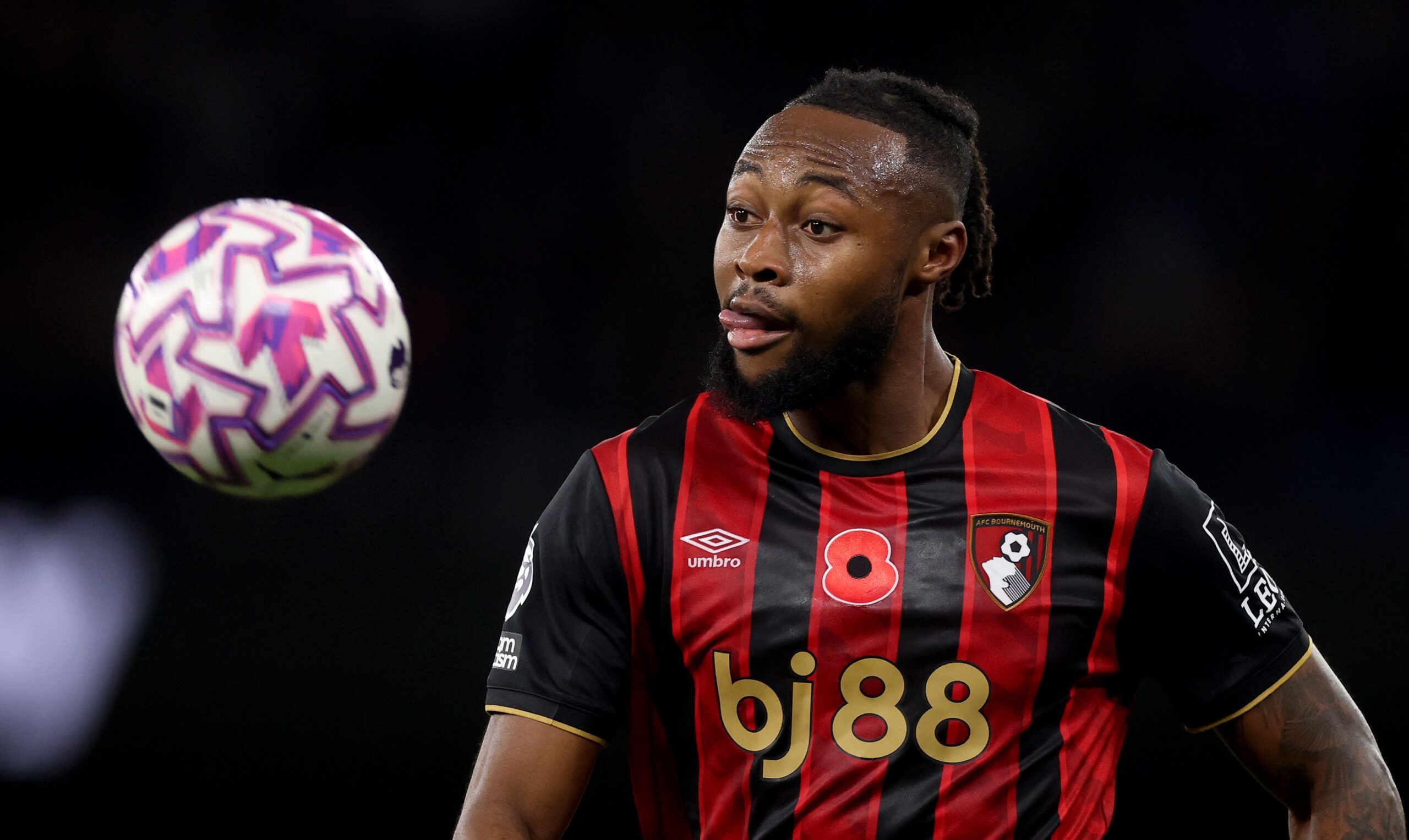 Liverpool listo para fichar a dos estrellas de la Premier League en enero