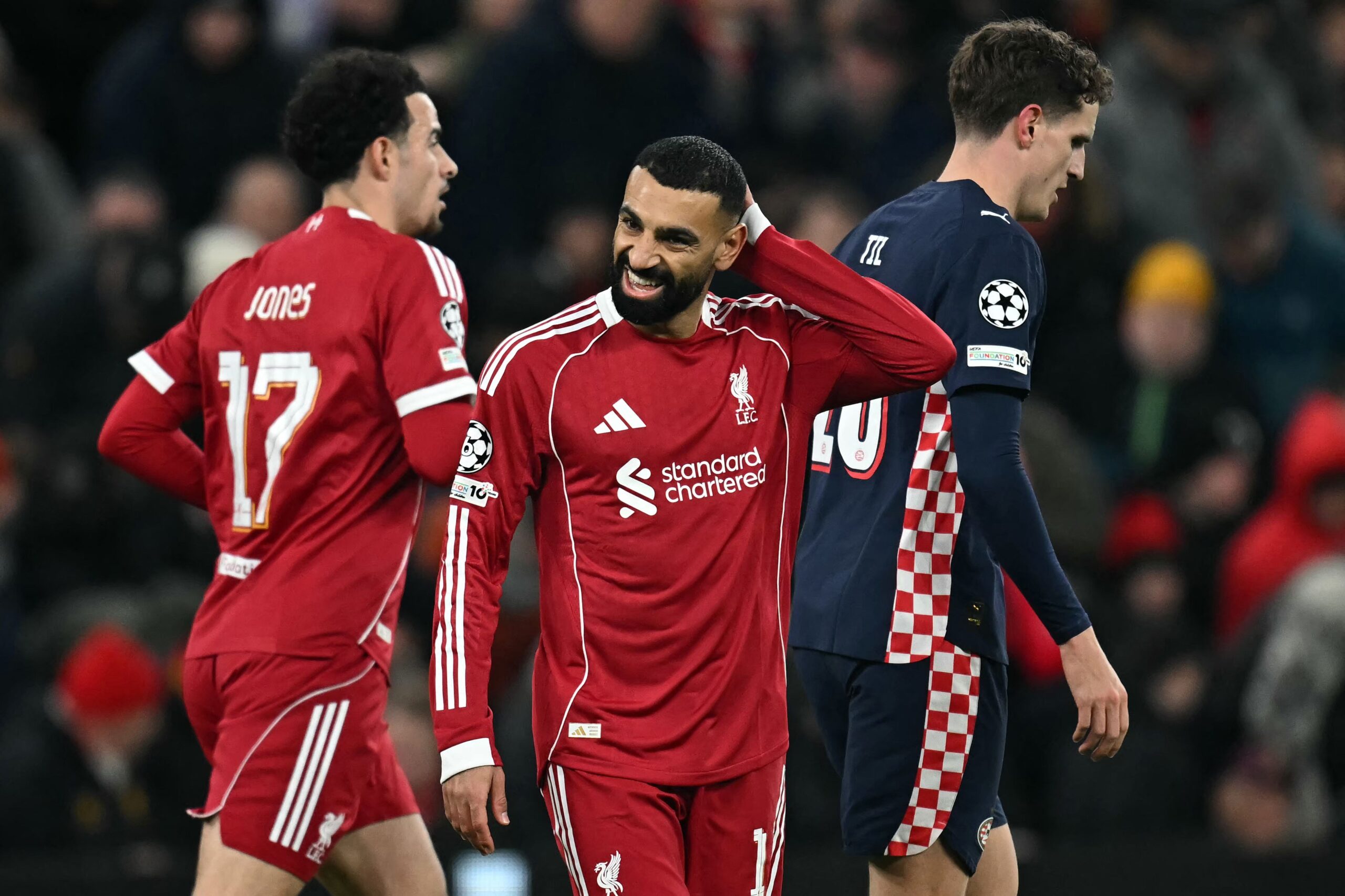 Arne Slot comenta su futuro en Liverpool tras reunión con los propietarios del club