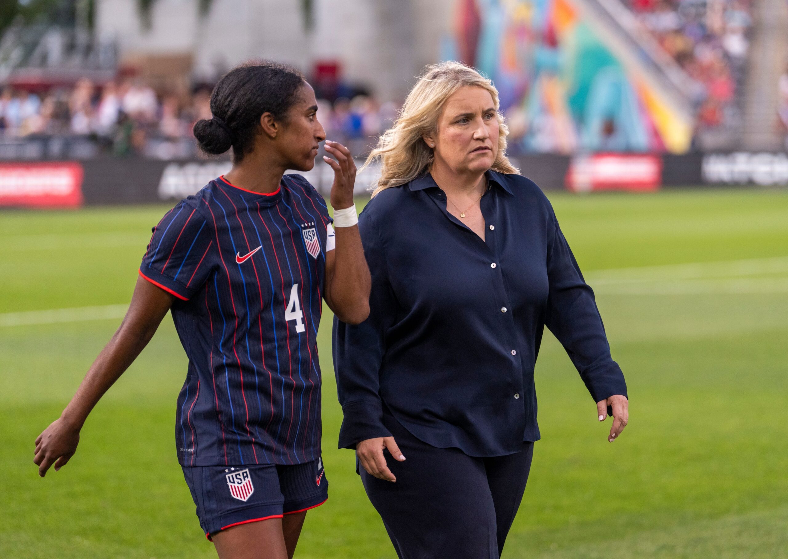 Naomi regresa a la USWNT: Hayes convoca 26 jugadoras para amistosos en Italia
