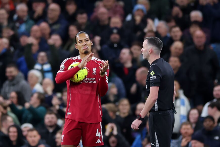 El Liverpool se despide de la defensa del título: Arne Slot debe tomar decisiones claves