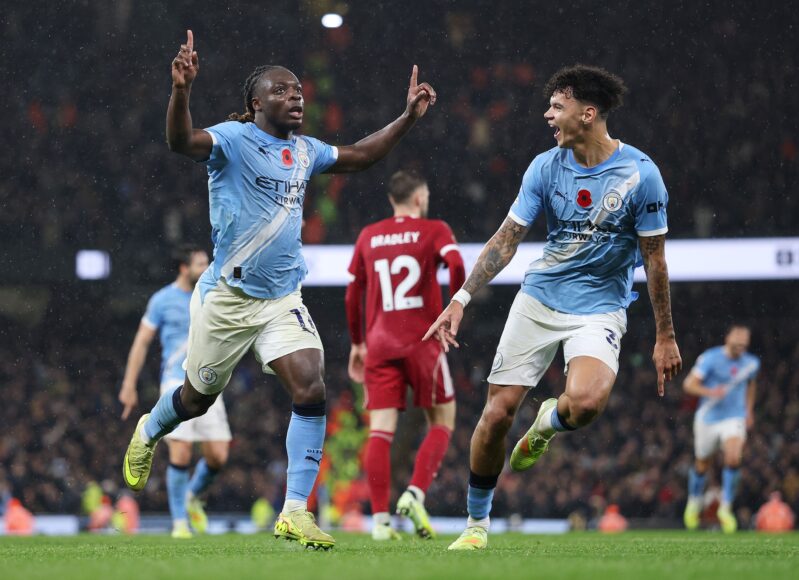 Arsenal en alerta: Man City se encamina a la cima tras derrotar a Liverpool