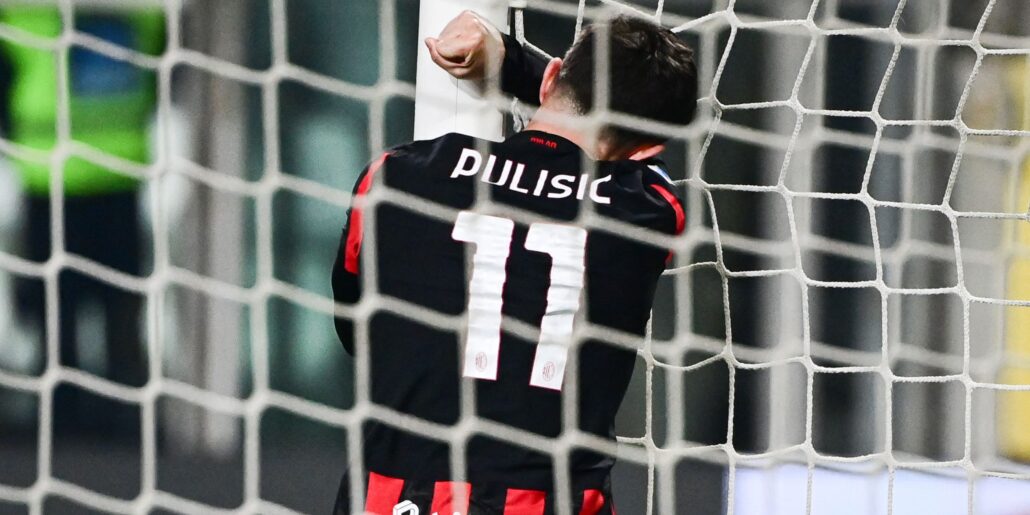 Cristiano Pulisic regresa a AC Milan, Agyemang da victoria a Derby, Balogun expulsado