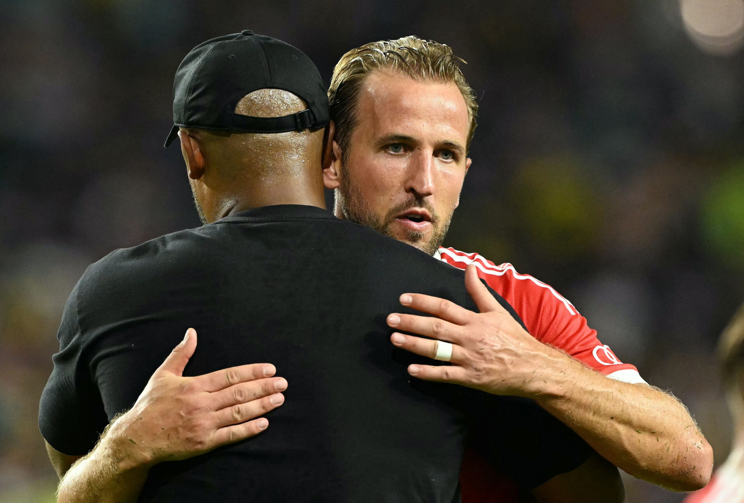 Harry Kane disfruta más del fútbol gracias a Vincent Kompany en Bayern
