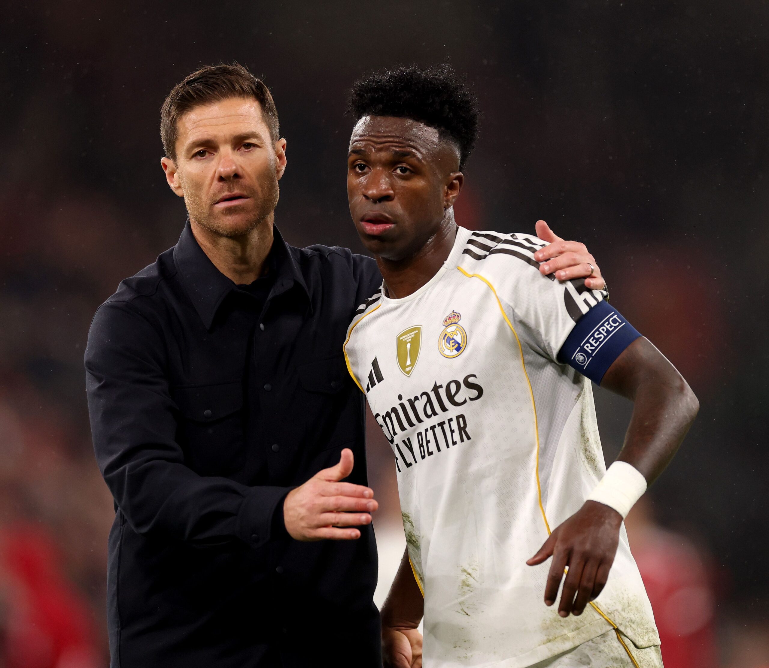Vinicius Jr extraña el vínculo paternal con Ancelotti tras ser nuevamente dejado en el banco