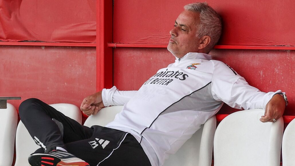 Mourinho podría salvar al Wolves del descenso tras mal inicio en Benfica