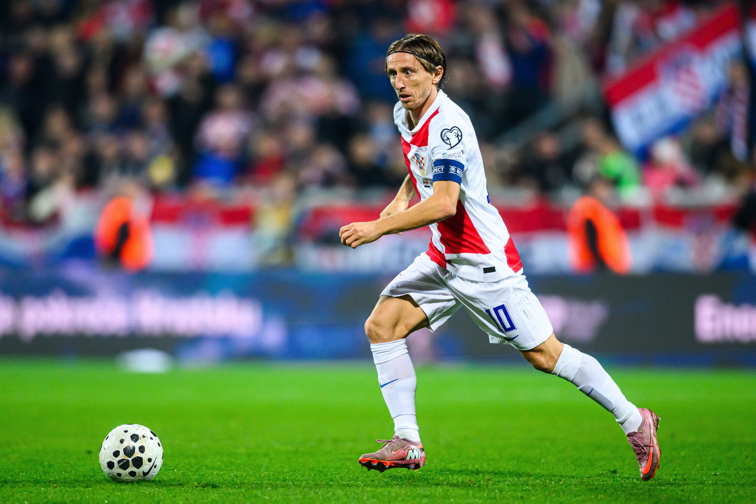AC Milan afortunado de tener al admirable Luka Modric, dice ex estrella del Barcelona