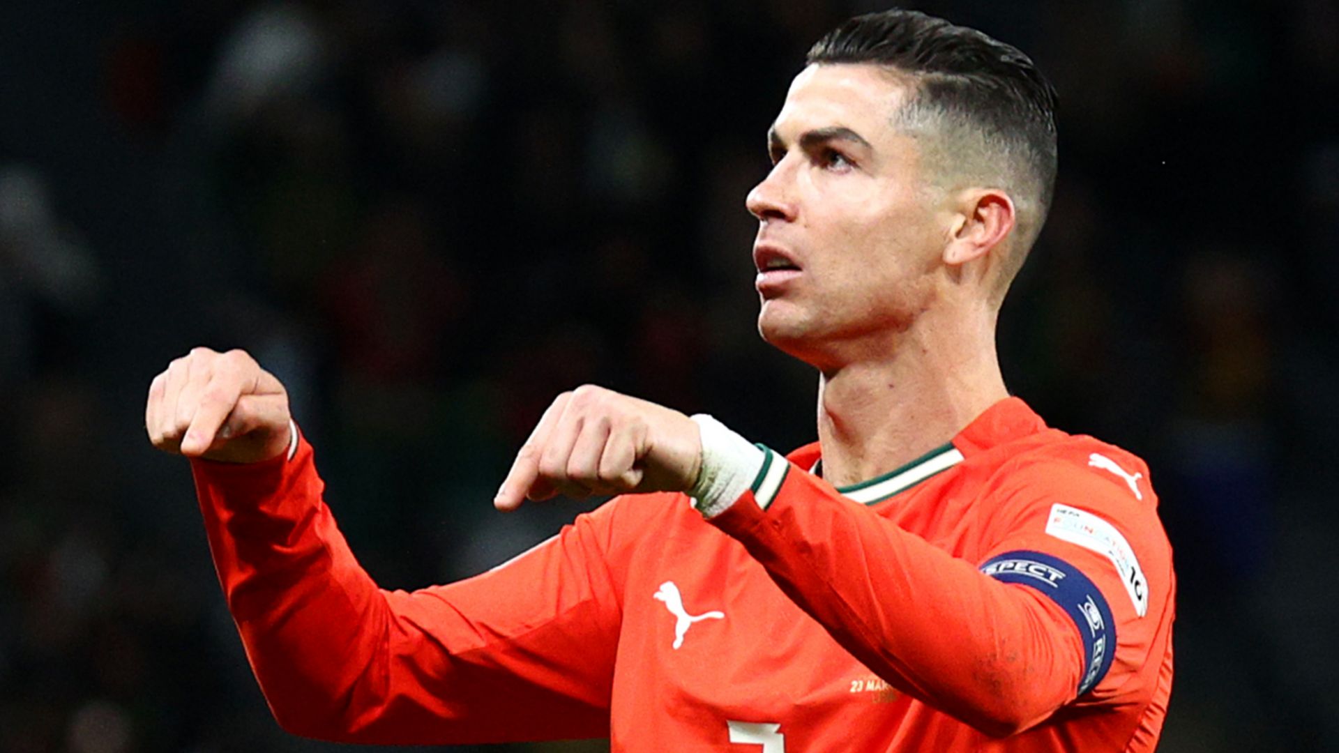 Jack Jones imita el ‘Siuuu’ de Ronaldo tras intercepción en el partido NFL