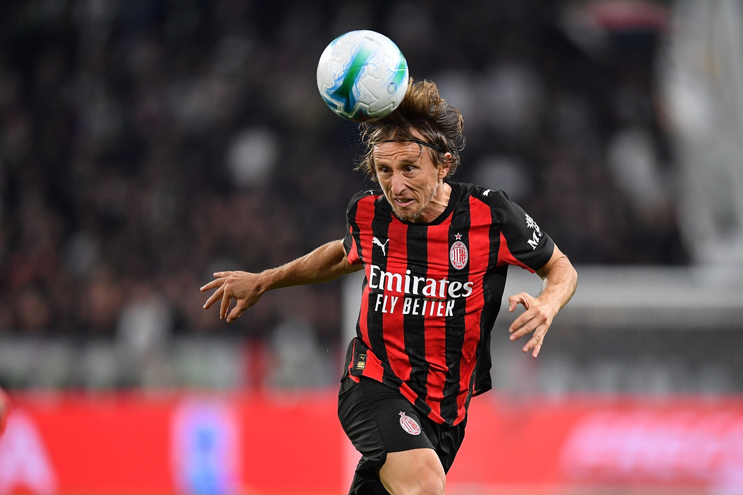 Luka Modric: Su Asombrosa Trayectoria en Real Madrid y Paso a AC Milan