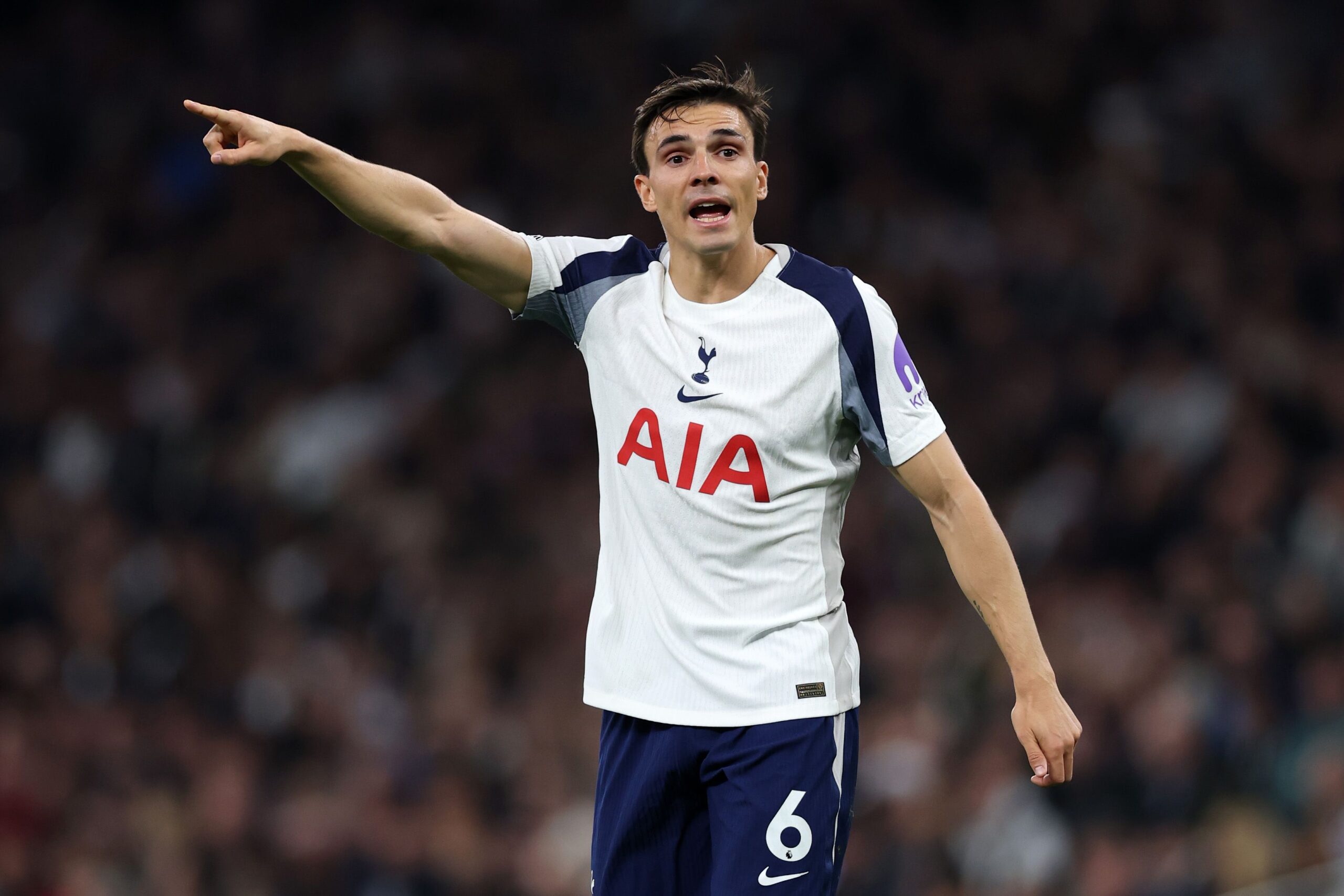 Joao Palhinha responde a Jamie Carragher usando a Cristiano Ronaldo en crítica