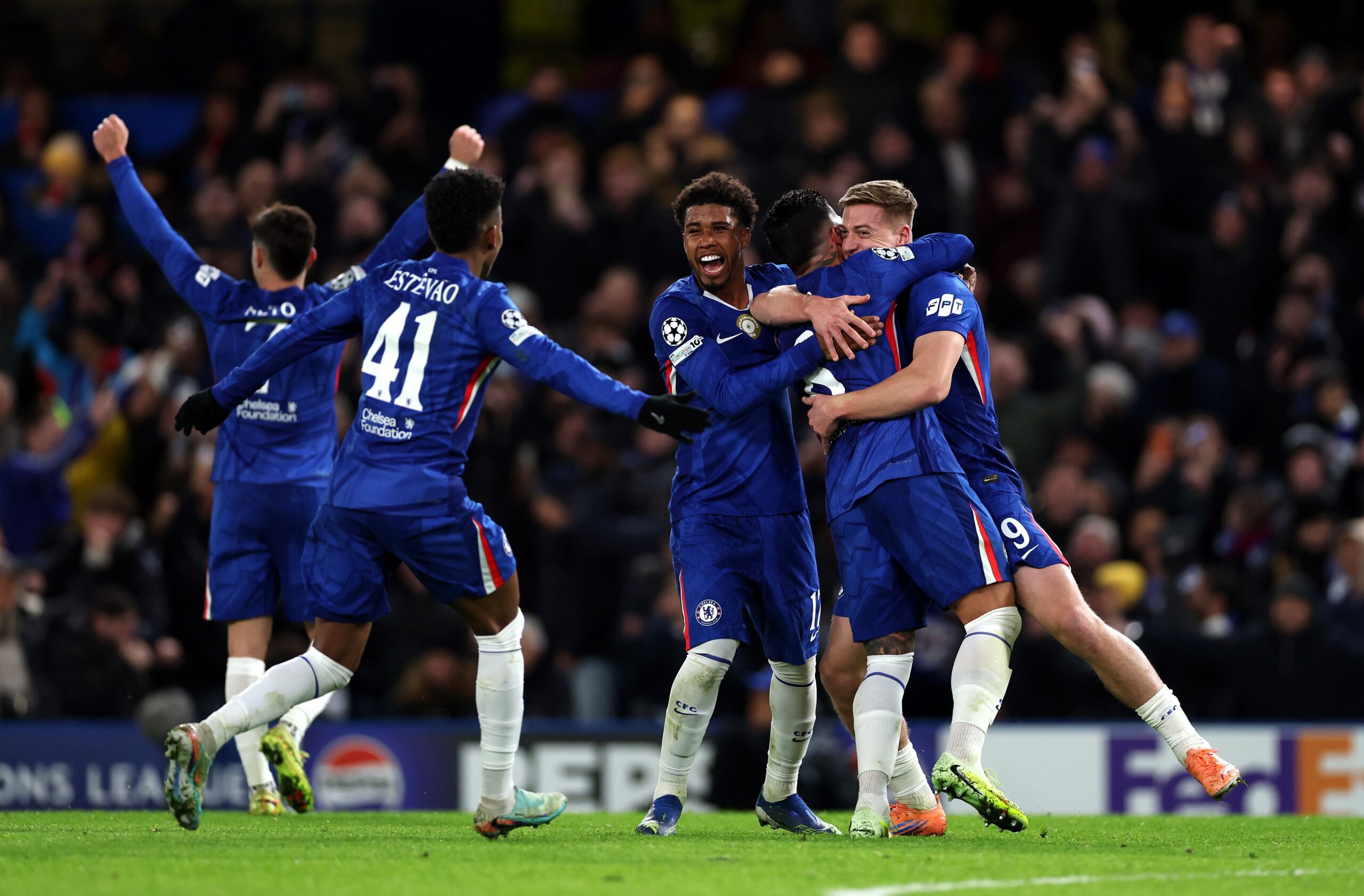 Mikel Arteta admite que Chelsea merece estar en la lucha por el título Premier